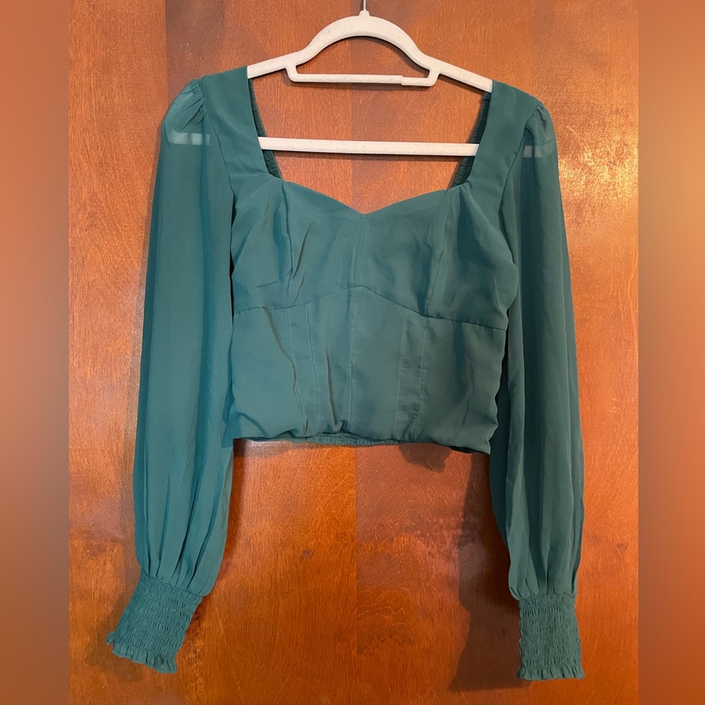Abercrombie and Fitch green cropped blouse